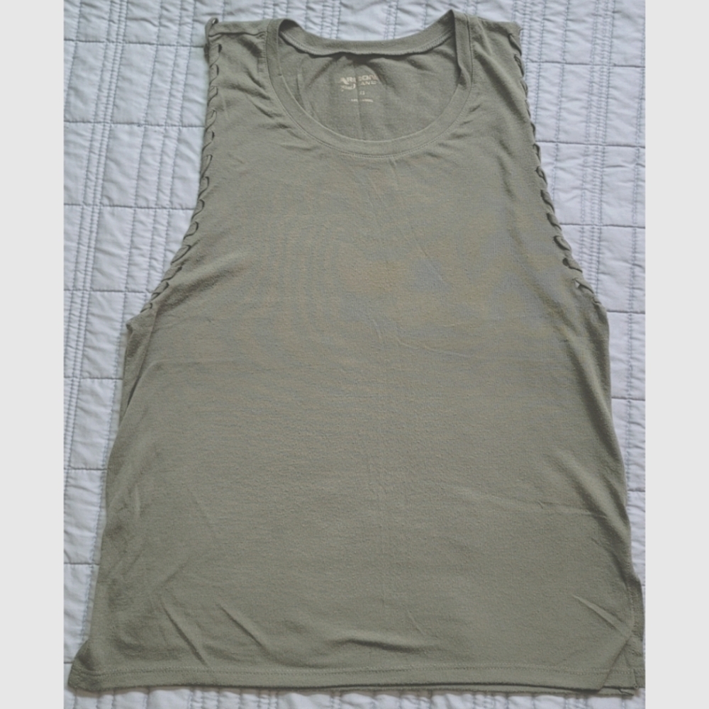 Arizona Sleeveless Top